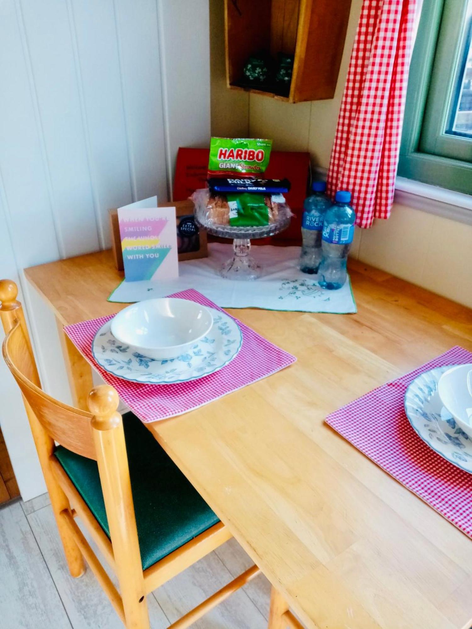 Mountain View Shepherds Hut Kilkeel